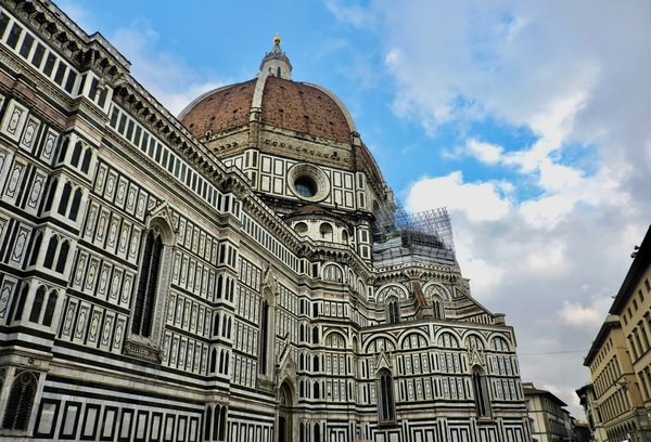 Heritage home restoration: preserving history and charm